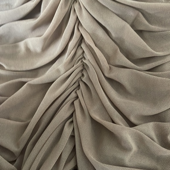 Top - Picture 4 of 5